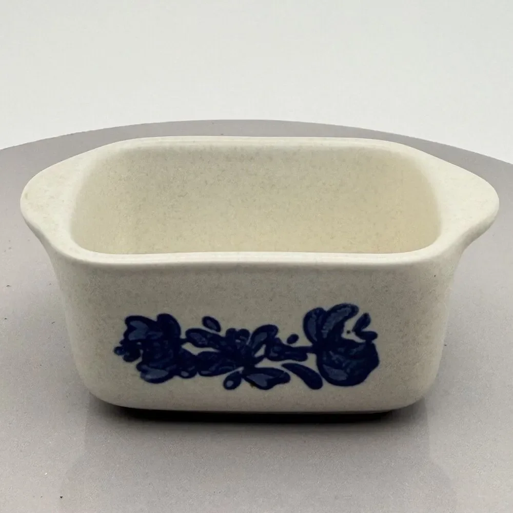 Pfaltzgraff Yorktowne Sugar Packet Sweetener Holder USA Stoneware Vintage
